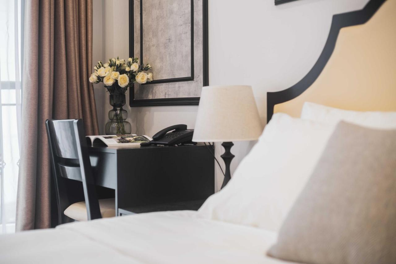 Charming Moon Hotel 河内 外观 照片